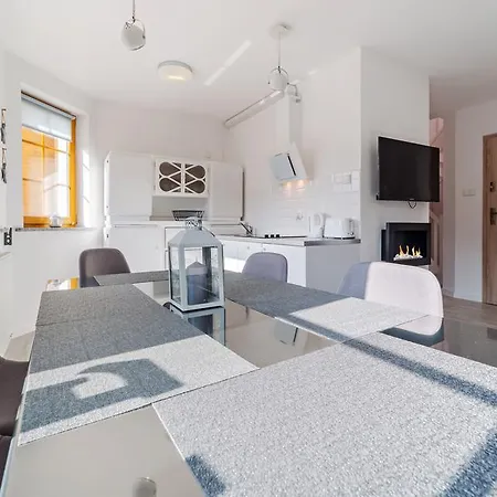 Wonder Home - Apartamenty W Spokojnej Okolicy, Z Widokiem Na Gory Apartment *